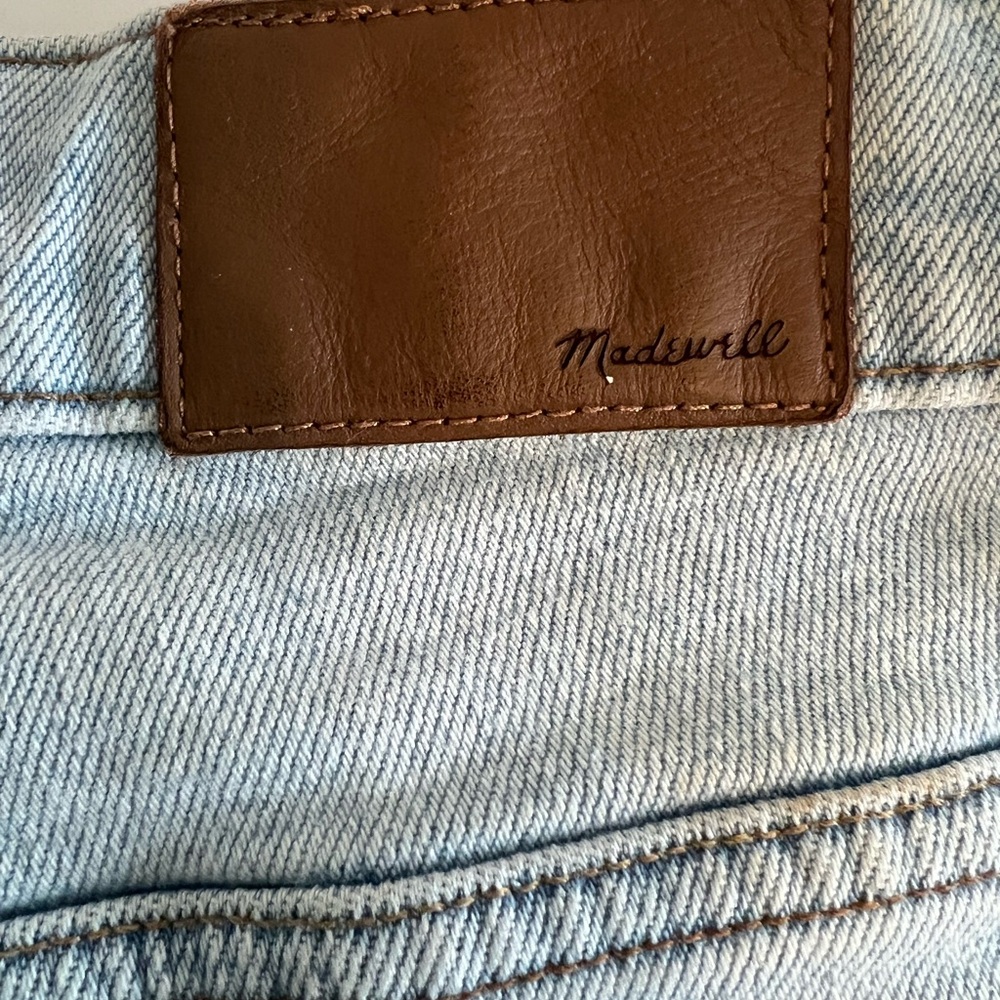 Madewell Mid-Rise Classic Straight Jeans - Picture 7 of 12